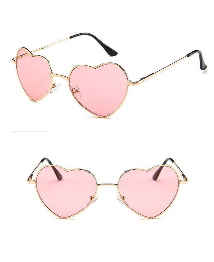 Love-Struck Heart Sunglasses - Retro Chic & Trendy