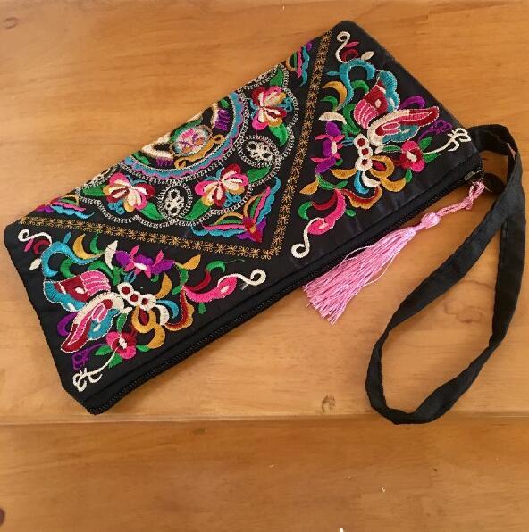 The Artisan's Bloom: Hand-Embroidered Purse