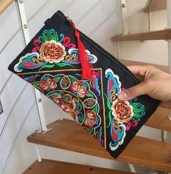 The Artisan's Bloom: Hand-Embroidered Purse