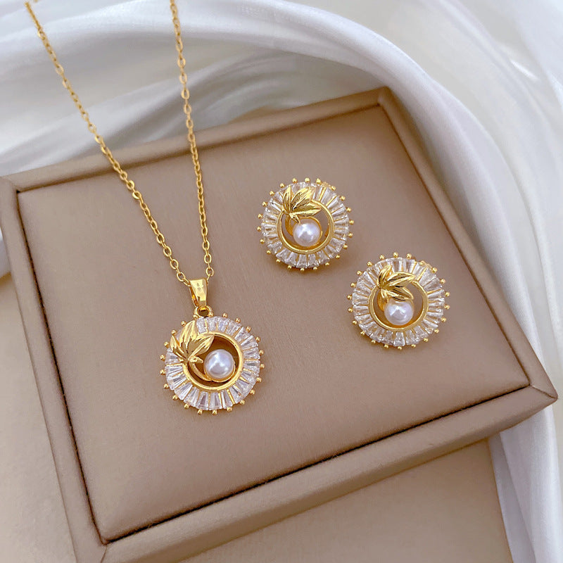 RAMODO LUMINA BLOSSOM Necklace and Earring Set