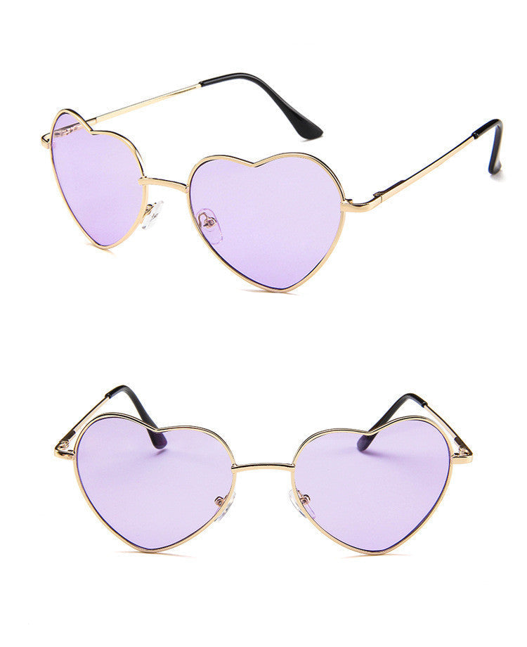 Love-Struck Heart Sunglasses - Retro Chic & Trendy