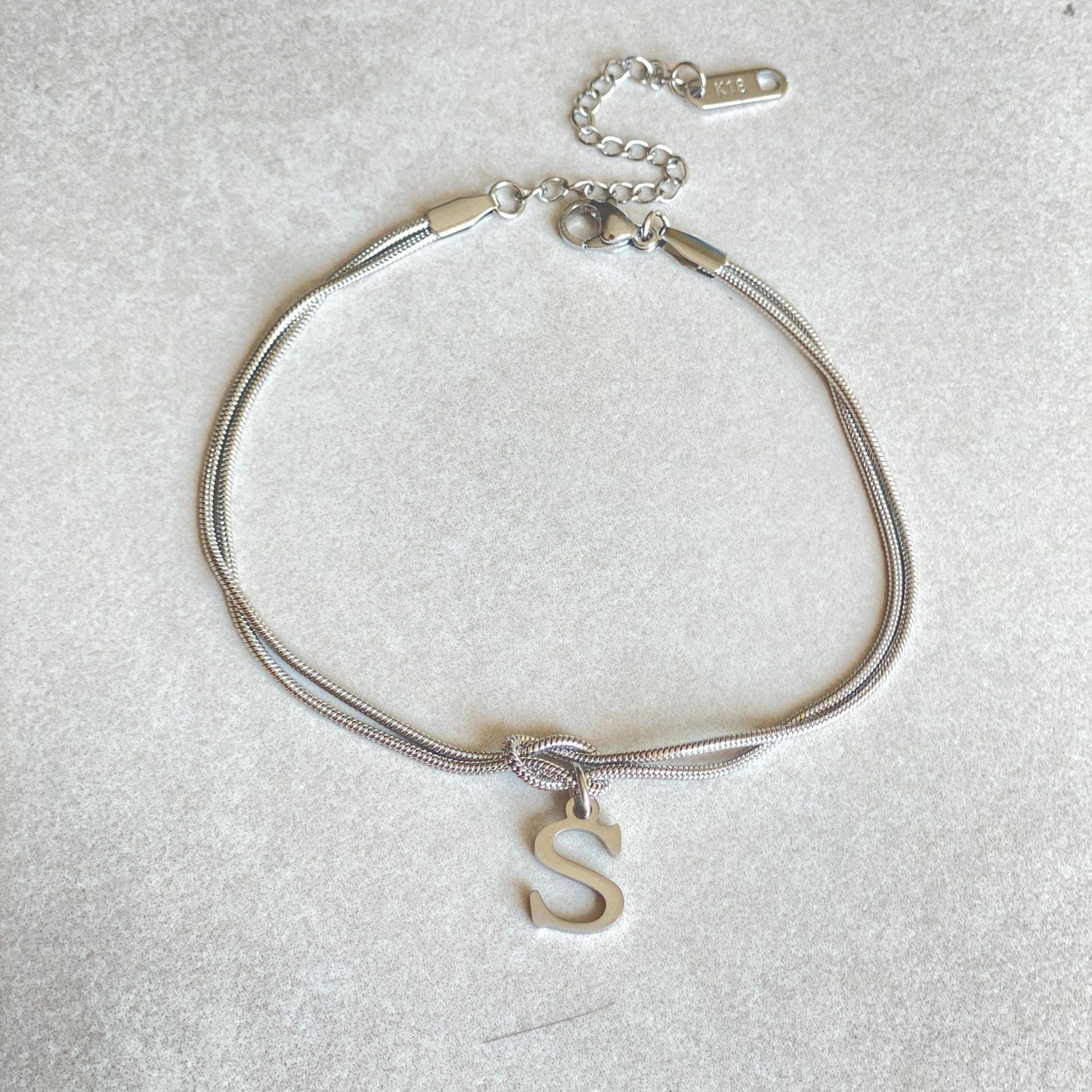 Personalized Initial Knotted Bracelet - Gold/Silver - Dainty & Elegant