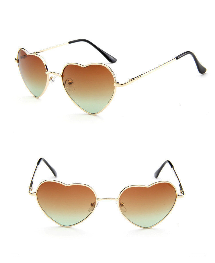 Love-Struck Heart Sunglasses - Retro Chic & Trendy