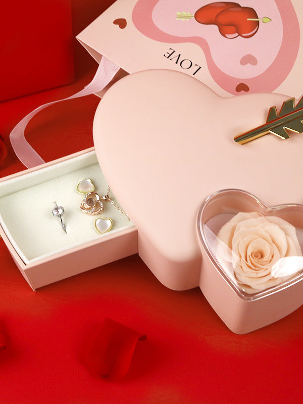 CUPID’S TARGET: Heart Shaped Preserved Rose Jewelry Box | RAMODO JEWELRY