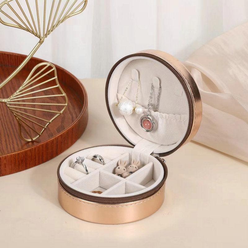 DAISY DELIGHT Portable Travel Jewelry Box
