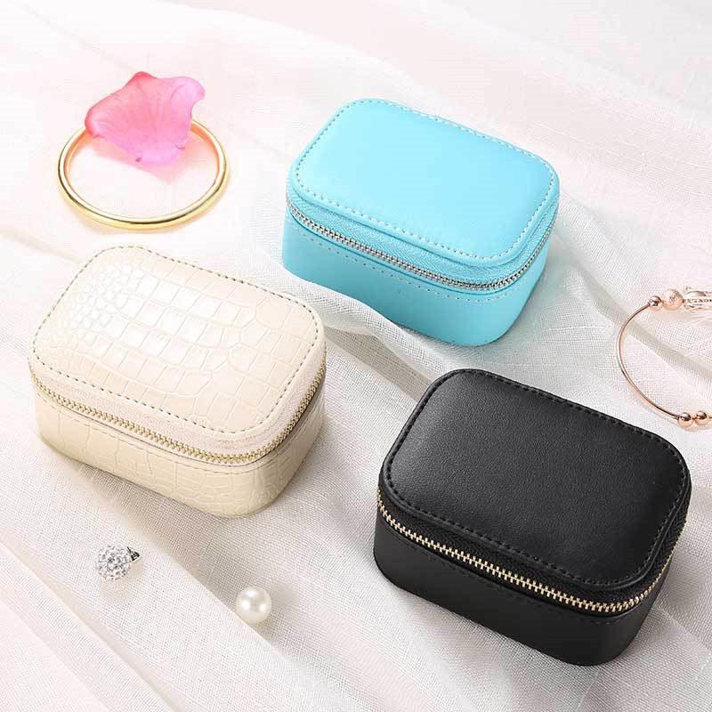 PEARL POUCH Quilted Travel Jewelry Case with Zipper | RAMODO JEWELRY