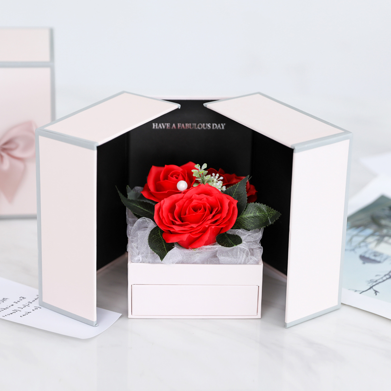 ROSEY Eternal Rose Gift Box | RAMODO JEWELRY