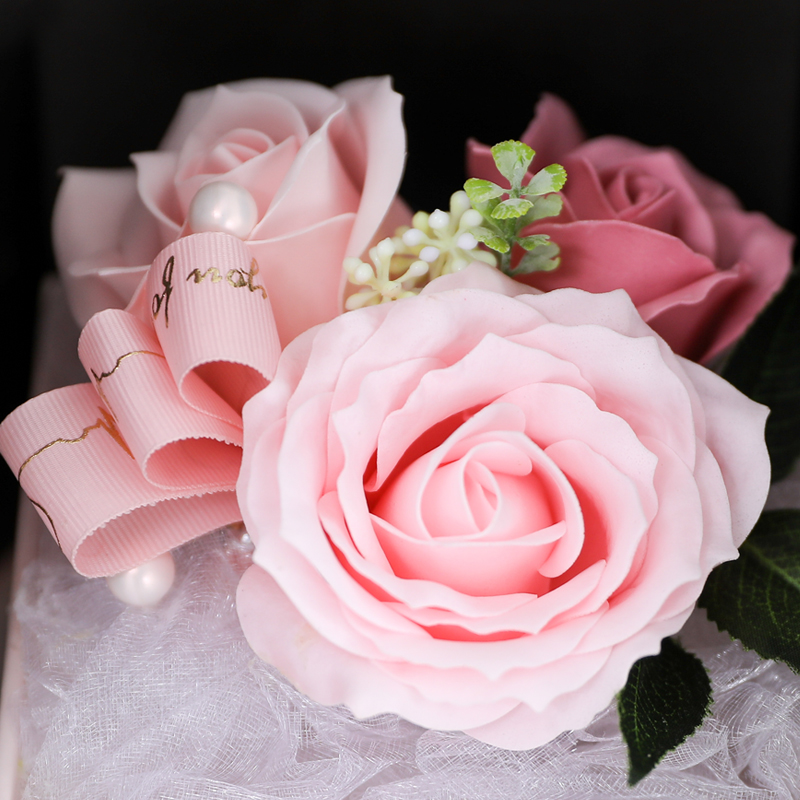 ROSEY Eternal Rose Gift Box | RAMODO JEWELRY