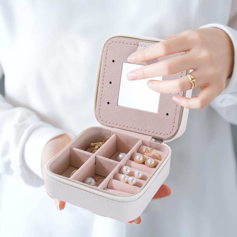 ZIP & KEEP Personalized Travel Jewelry Case | RAMODO JEWELRY