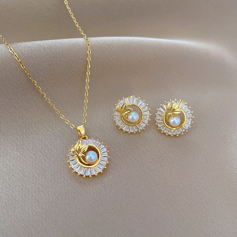 RAMODO LUMINA BLOSSOM Necklace and Earring Set