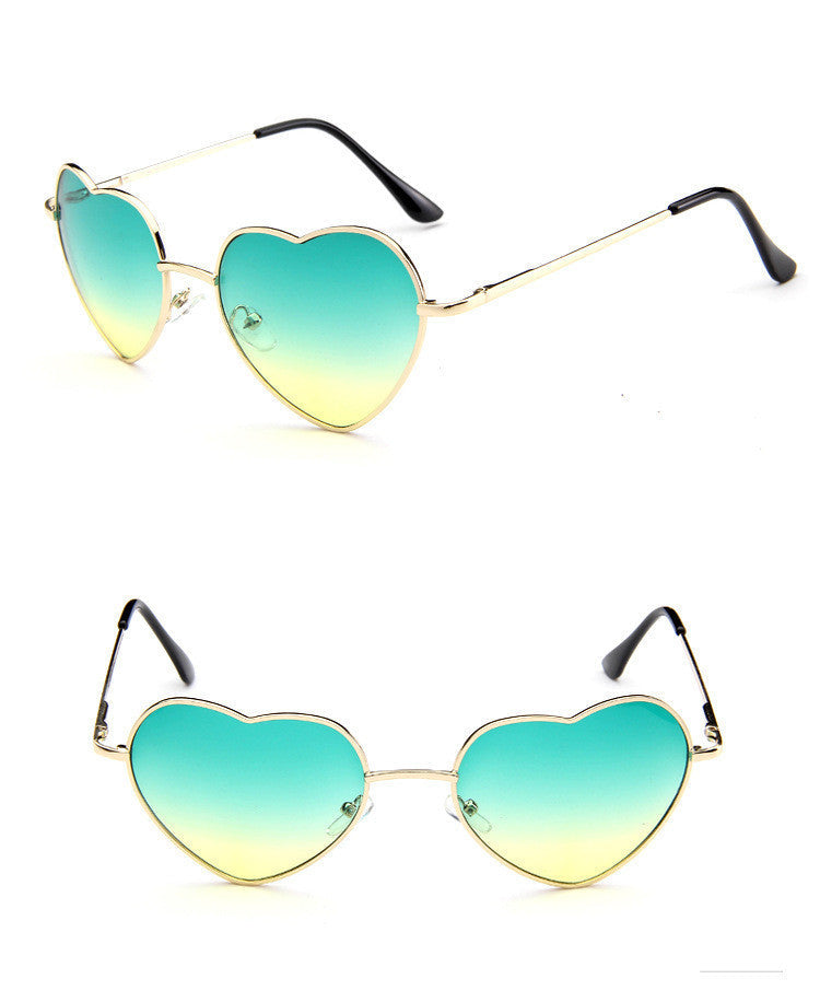 Love-Struck Heart Sunglasses - Retro Chic & Trendy