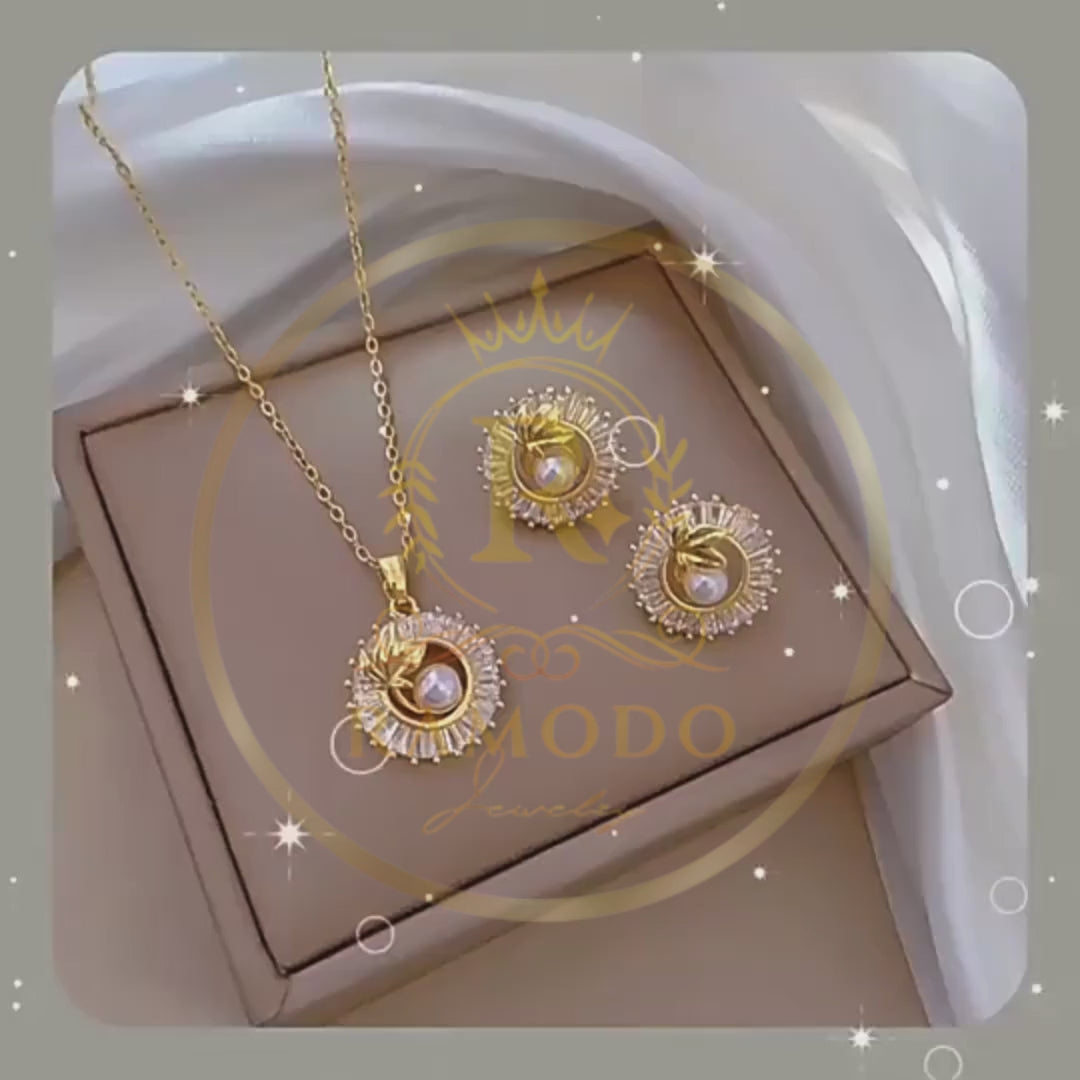 RAMODO LUMINA BLOSSOM Necklace and Earrings Set
