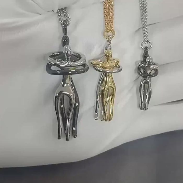 Hugging Couple Necklace | RAMODO JEWELRY