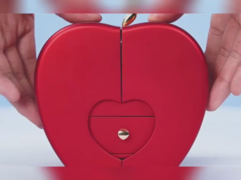 ETERNAL SENTIMENTS Eternal Rose Gift Box Video 1